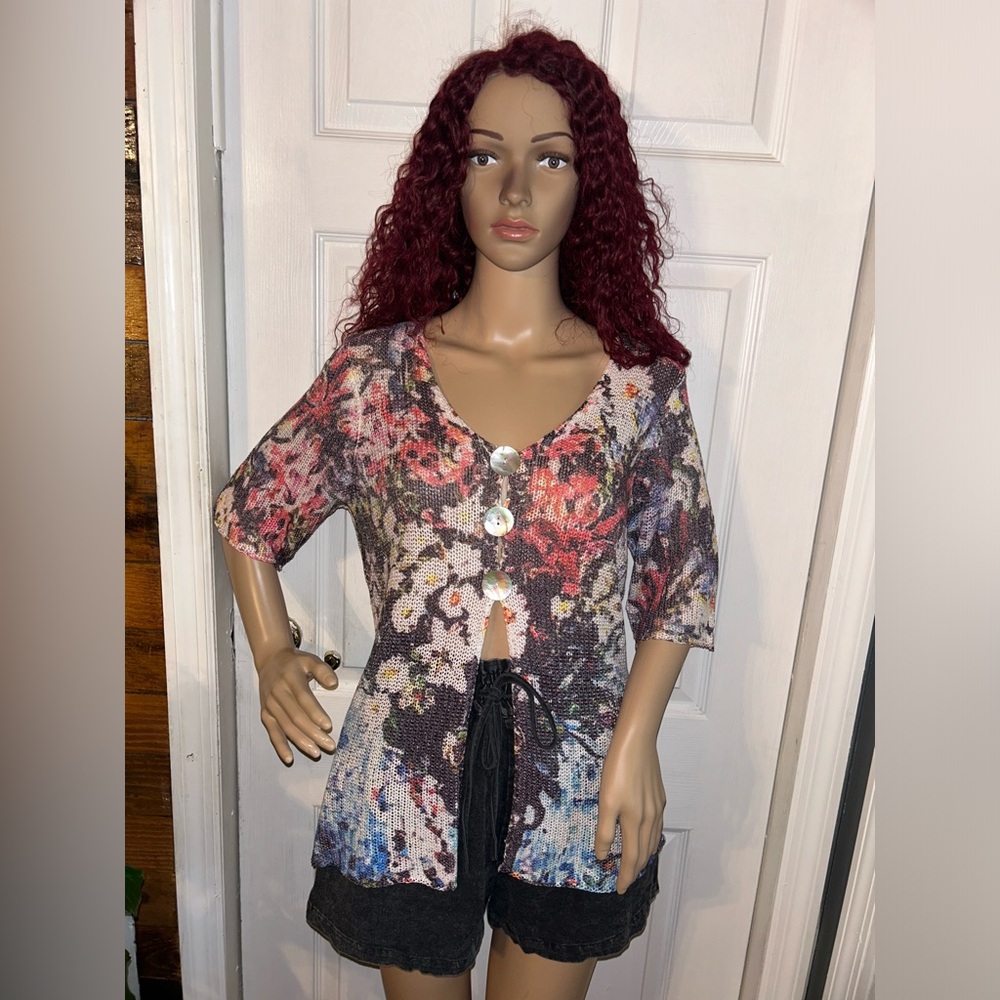 Colour Works Cardigan floral print short sleeve MEDIUM flower sweater